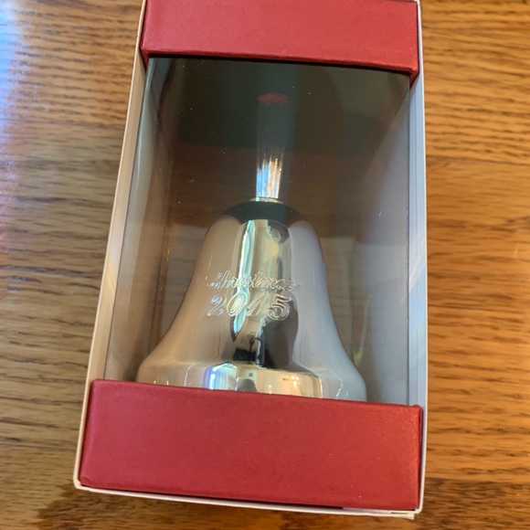 Mikasa 2nd Edition 2015 Bell silver ornament - Picture 5 of 5